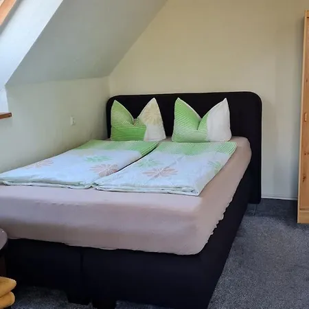 Schoene Mit Kostenlosem Parkplatz Appartement